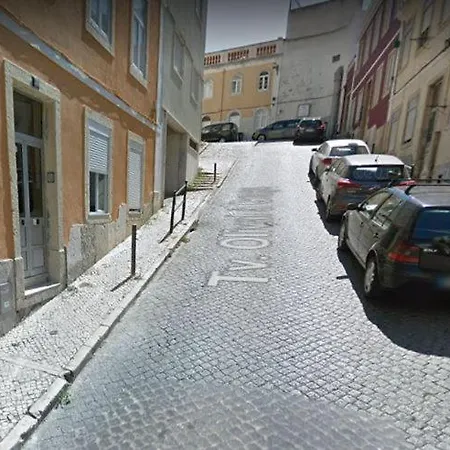 Flat Graca 48 * Lisbon