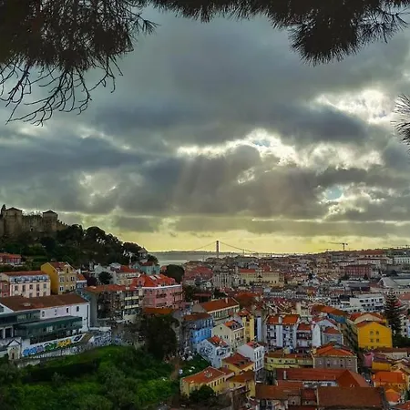 Flat Graca 48 Lisbon